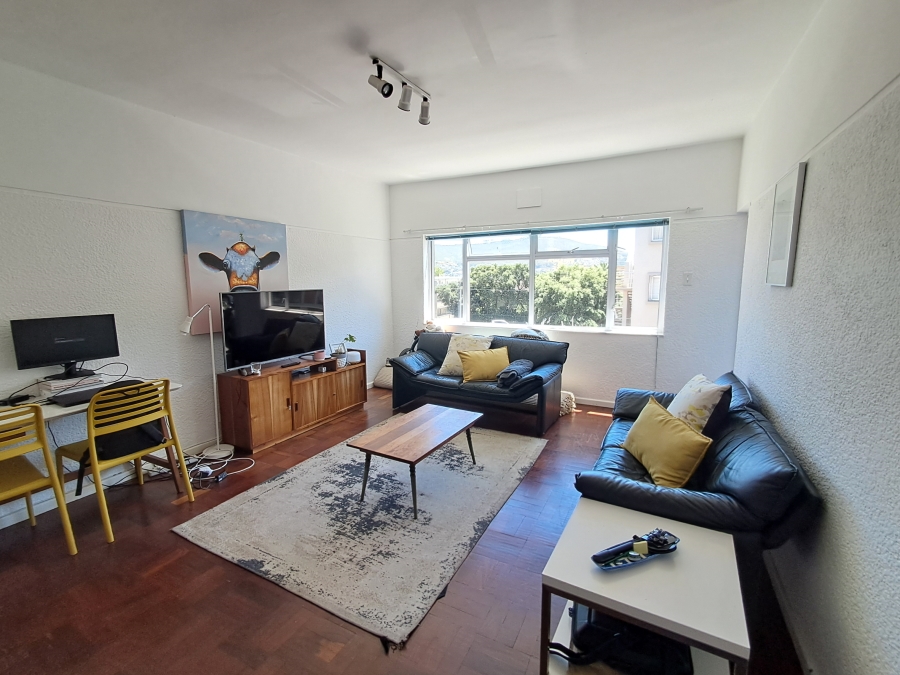 To Let 1 Bedroom Property for Rent in Vredehoek Western Cape